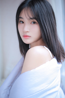 麻布レオナ